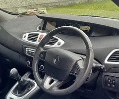 RENAULT GRAND SCENIC 1.5 DCI 2011 7 SEATS NEW NCT AND TAX LOW MILEAGE TOM TOM EDITION - Image 6/10