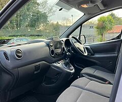 Peugeot partner 1.6 hdi cvrt/tax 2018 - Image 4/8