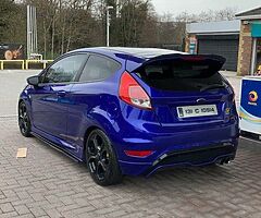 Ford Fiesta ST2 1.6T - Image 4/10