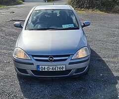 Opel corsa 1.0 2004