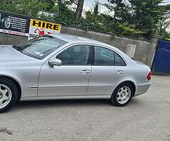 Mercedes-Benz E220 CDI Automatic - Image 5/10