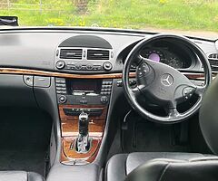 Mercedes-Benz E220 CDI Automatic - Image 8/10