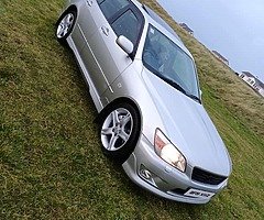 Lexus is200