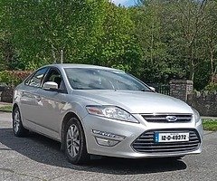 2012 ford mondeo