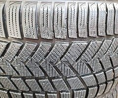 Tyres 225/40/18