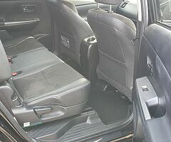 Prius Alpha 7 seater - Image 6/10