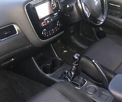 Mitsubishi Outlander - Image 3/6
