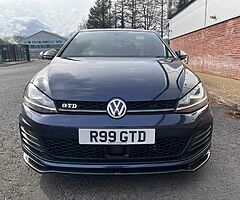 2014 Volkswagen Golf - Image 6/9