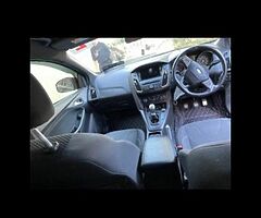 Ford Focus st line 1.0 eco boost - Image 4/7
