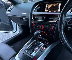 AUDI A5 2.0 DIESEL S-LINE WHITE AUTOMATIC - Image 7/10