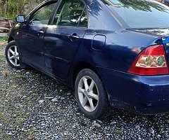 Toyota corolla 1.4 diesel, manual new tires - Image 3/10