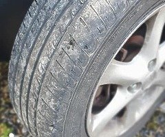 Toyota corolla 1.4 diesel, manual new tires - Image 4/10