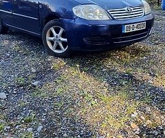 Toyota corolla 1.4 diesel, manual new tires - Image 5/10
