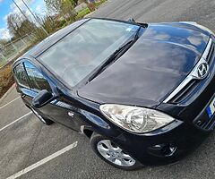 HYUNDAI i20 1 Owner Low mileage