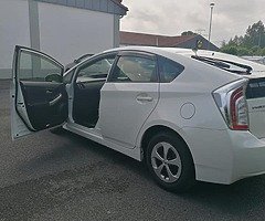 Toyota Prius 2013 - Image 7/10