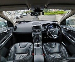 Volvo xc60 - Image 3/4