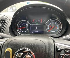 Vauxhall insignia