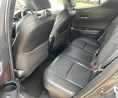2019 Toyota C-HR - Image 10/10