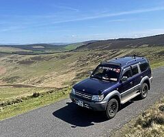 Land cruiser prado - Image 6/8