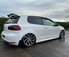 2011 Volkswagen Golf - Image 4/10