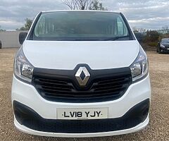 2018 Renault Renault Traffic - Image 8/10