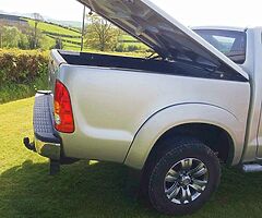 2008 Toyota Hilux - Image 4/4
