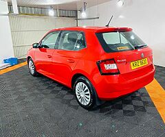 2016 Škoda Fabia - Image 5/10
