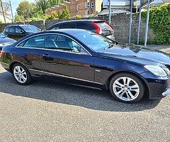 Mercedes E220 COUPE 2011 - Image 3/10