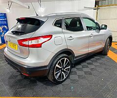 2017 Nissan Qashqai - Image 3/5