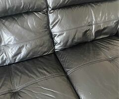 Sofa lether - Image 5/5