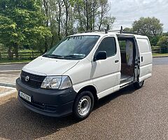 2007 TOYOTA HIACE DOE 9-22 TAX 9-22