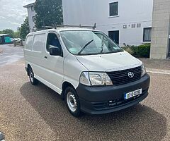 2007 TOYOTA HIACE DOE 9-22 TAX 9-22