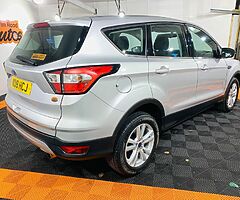 2018 Ford Kuga - Image 3/10