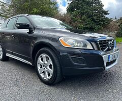 Volvo XC60 2012 5 seater automatic transmission Diesel engine