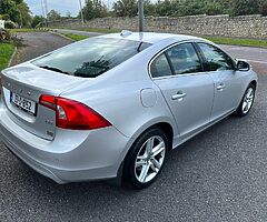Volvo S60 2015 manual transmission Diesel engine - Image 6/10