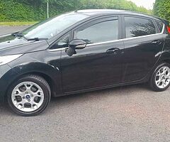 2012 Ford Fiesta - Image 4/8