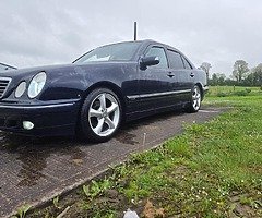 2001 Mercedes-Benz E-Class