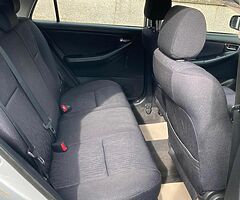 2004 Toyota Corolla - Image 9/10