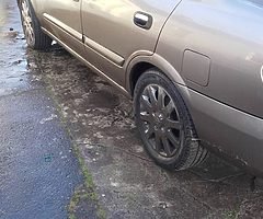 Nissan almera 05 - Image 6/7