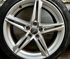18” Genuine Audi Alloys