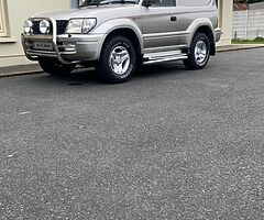 Toyota Landcruiser - Image 3/3