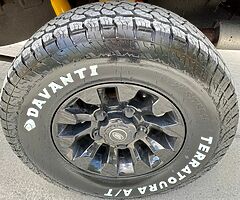 1998 Land Rover Defender - Image 6/10