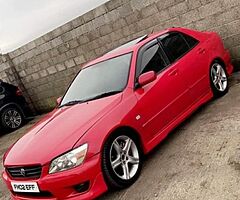 Lexus is200