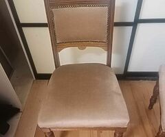 6 no Dining Chairs