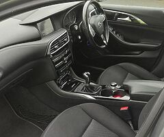 2017 Infiniti Q30 - Image 4/8