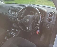 2014 Volkswagen tiguan