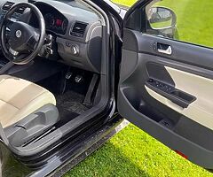 Jetta 1.6 - Image 7/10