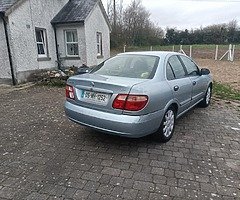 05 nissan Almera 1,5 petrol