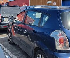 Toyota corolla 1.6 petrol - Image 3/4