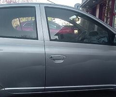 2002 toyota yaris